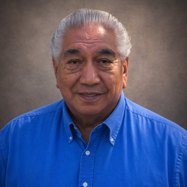 Dale Old Horn headshot