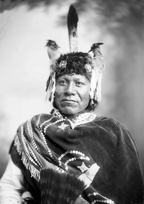 Photo attributed to Mitch Bouyer